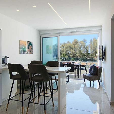 Phaedrus Living - Seaside Executive Flat Harbour 203 Leilighet Paphos Eksteriør bilde