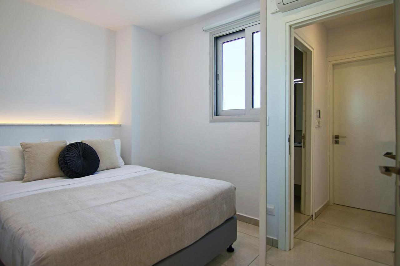 Phaedrus Living - Seaside Executive Flat Harbour 203 Leilighet Paphos Eksteriør bilde