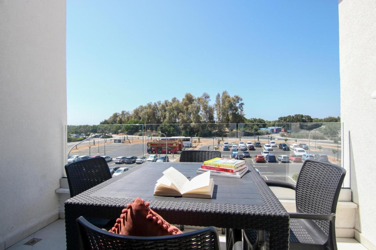 Phaedrus Living - Seaside Executive Flat Harbour 203 Leilighet Paphos Eksteriør bilde
